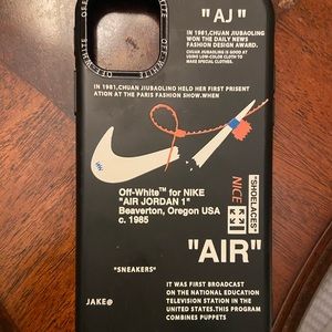 iPhone 11 Nike air case